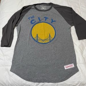 Men’s Mitchell & Ness Golden State Warriors Shirt